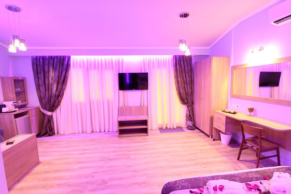 Hotel Mallas Nea Kallikrateia Zewnętrze zdjęcie