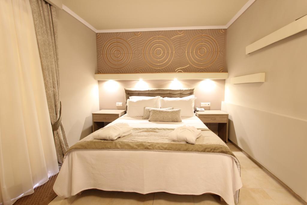 Hotel Mallas Nea Kallikrateia Zewnętrze zdjęcie
