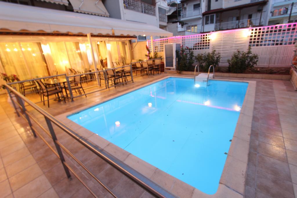 Hotel Mallas Nea Kallikrateia Zewnętrze zdjęcie